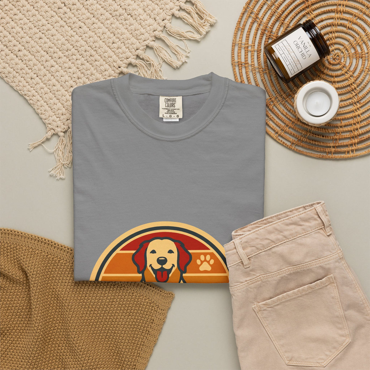 Retro Golden Retriever T-Shirt — Vintage Dog Lover Tee