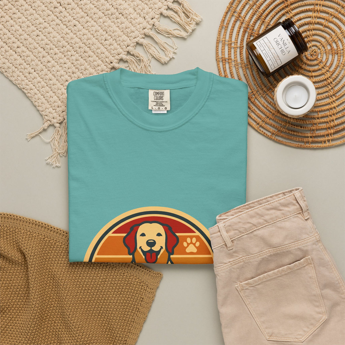 Retro Golden Retriever T-Shirt — Vintage Dog Lover Tee